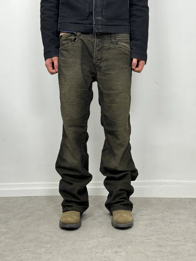 2000s Diesel Faded Black Grey Denim Pants eTiIIFV 1