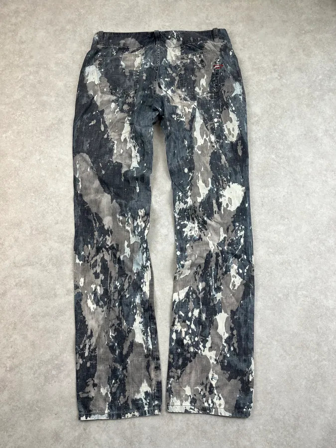 2000s Diesel Grey Tones Painted Denim Jeans RIAtZrg 7