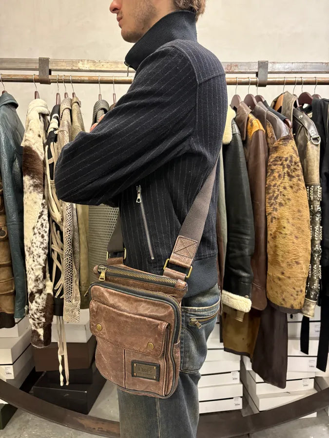 2000s Dolce & Gabanna Brown Leather Shoulder Bag kbnvpBE 2