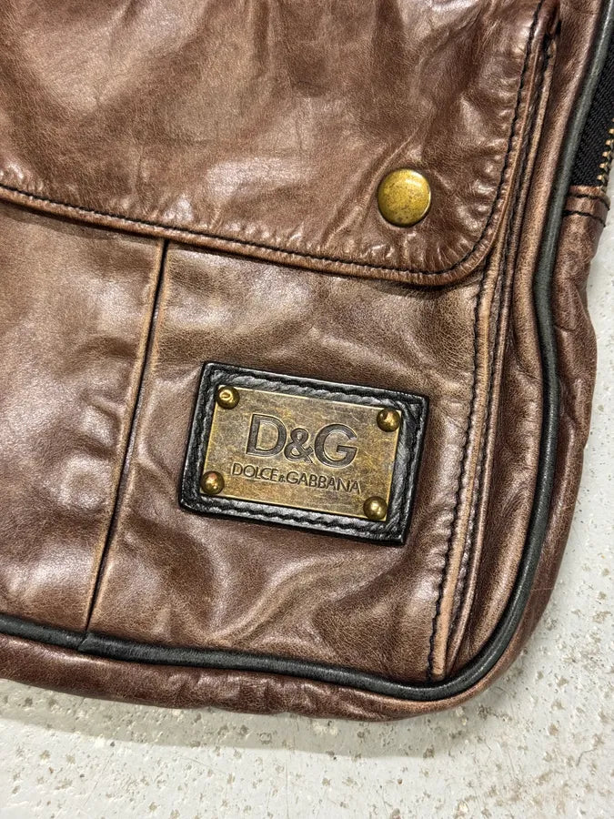 2000s Dolce & Gabanna Brown Leather Shoulder Bag kbnvpBE 5