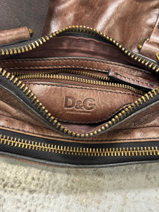 2000s Dolce & Gabanna Brown Leather Shoulder Bag kbnvpBE 7