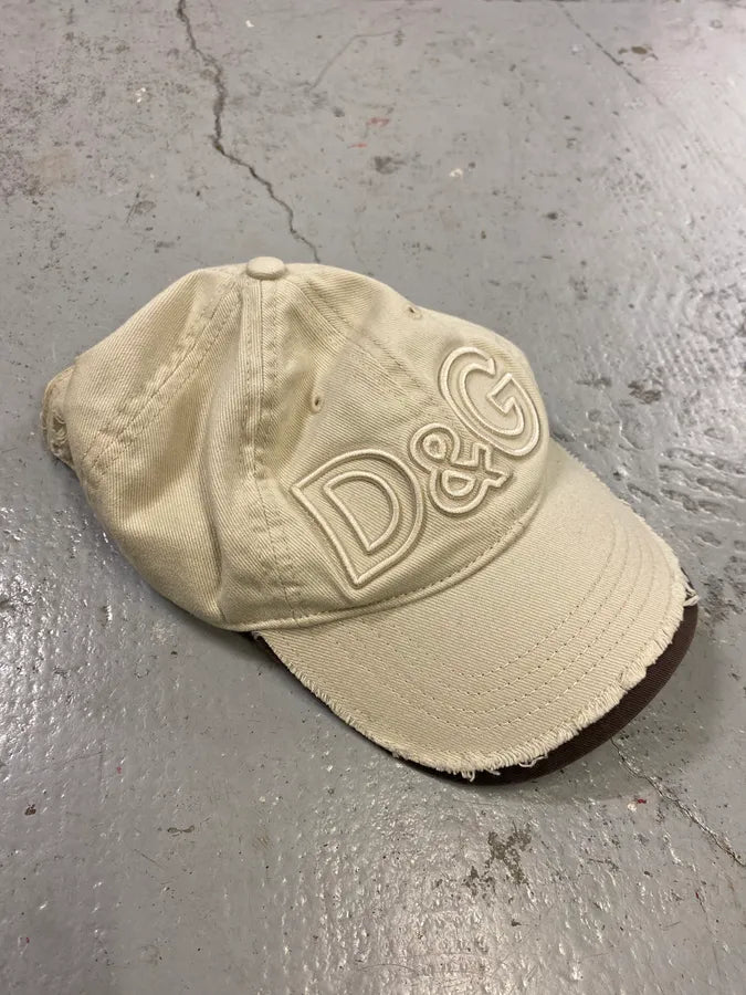 2000s Dolce & Gabbaan Beige Logo Destroyed Cap lYhHMxl 3