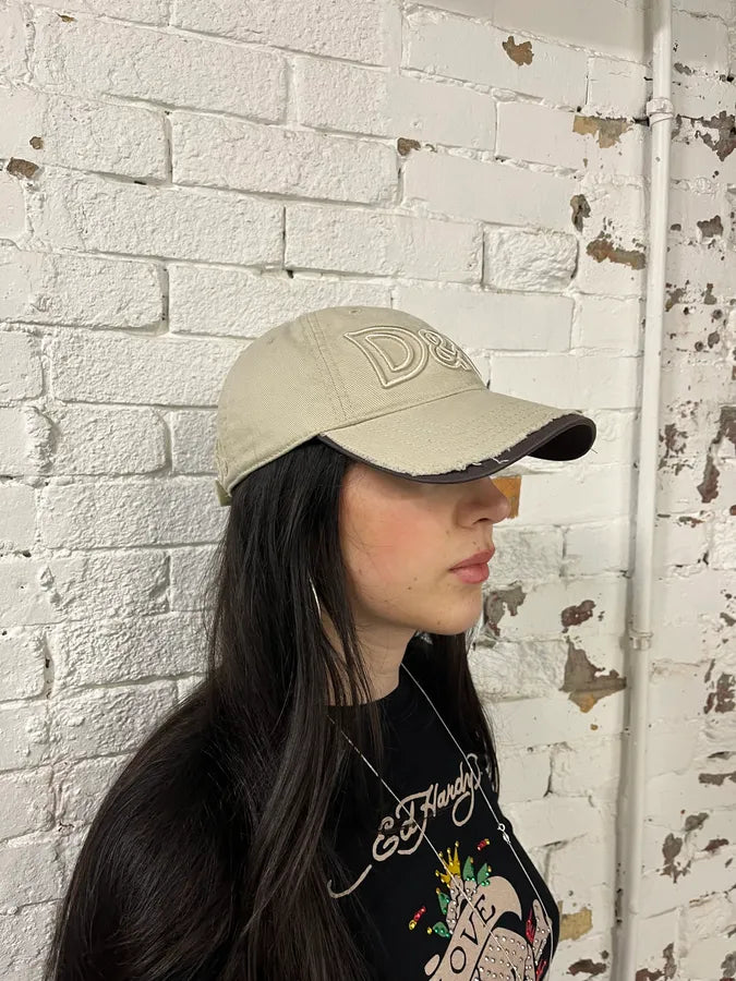 2000s Dolce & Gabbaan Beige Logo Destroyed Cap lYhHMxl 1