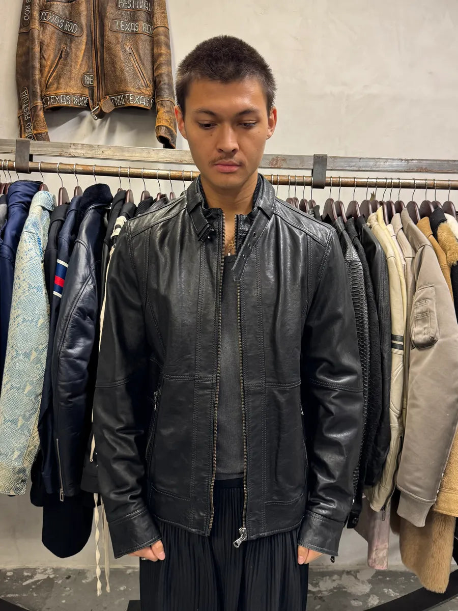 2000s Dolce & Gabbana Agent Solid Black Leather Jacket YWDlINS 1