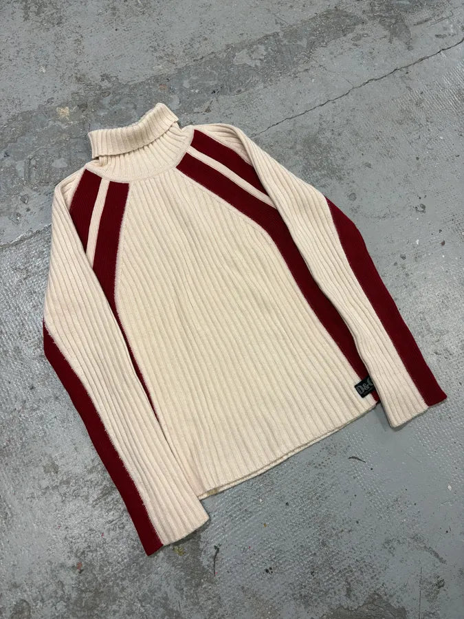 2000s Dolce & Gabbana Avant Garde Red & White Turtleneck Sweater MshCsrl 3