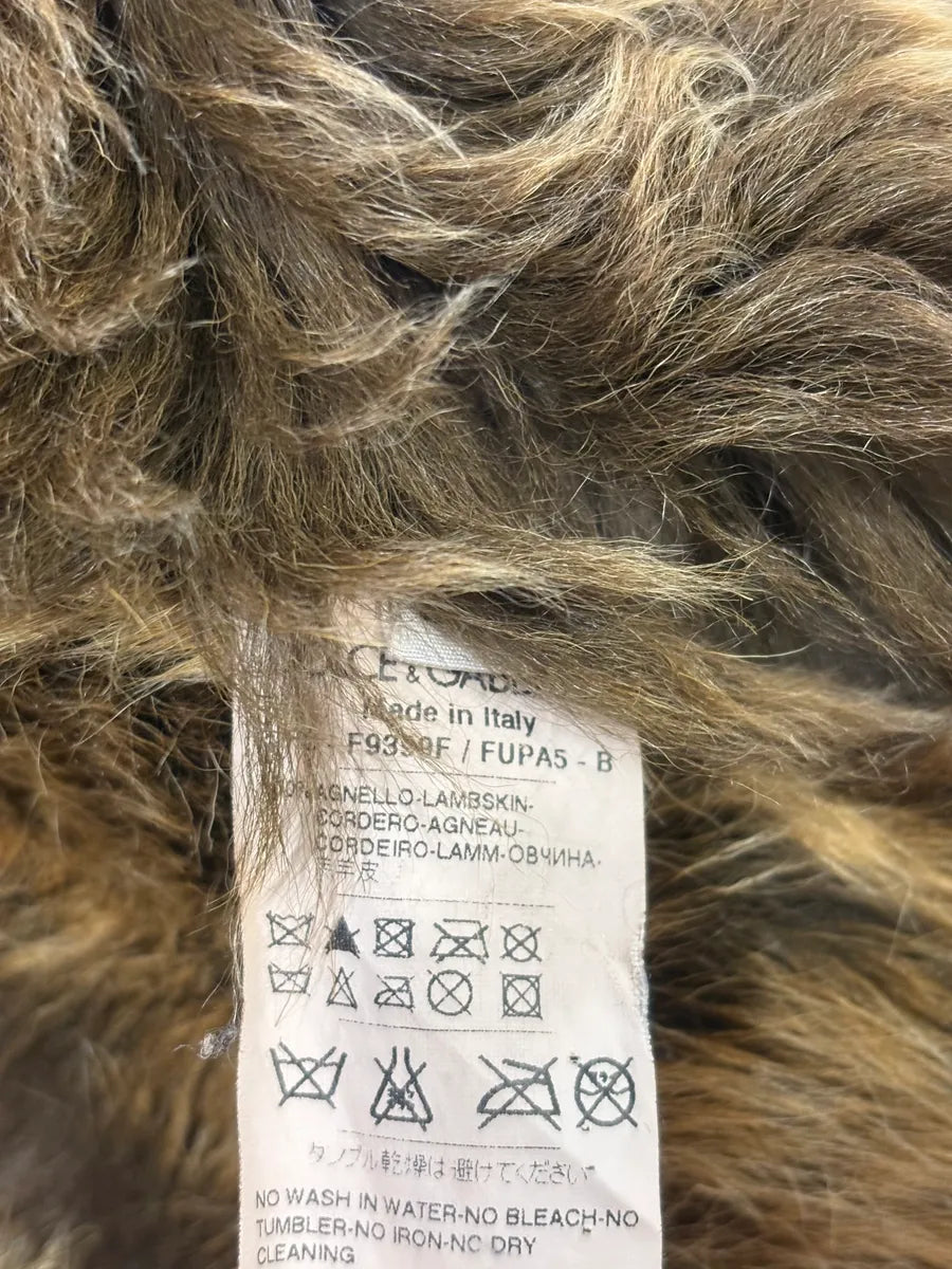 2000s Dolce & Gabbana Beige Asymmetrical Fur Collar Suede Leather Jacket DrsDSYI 10