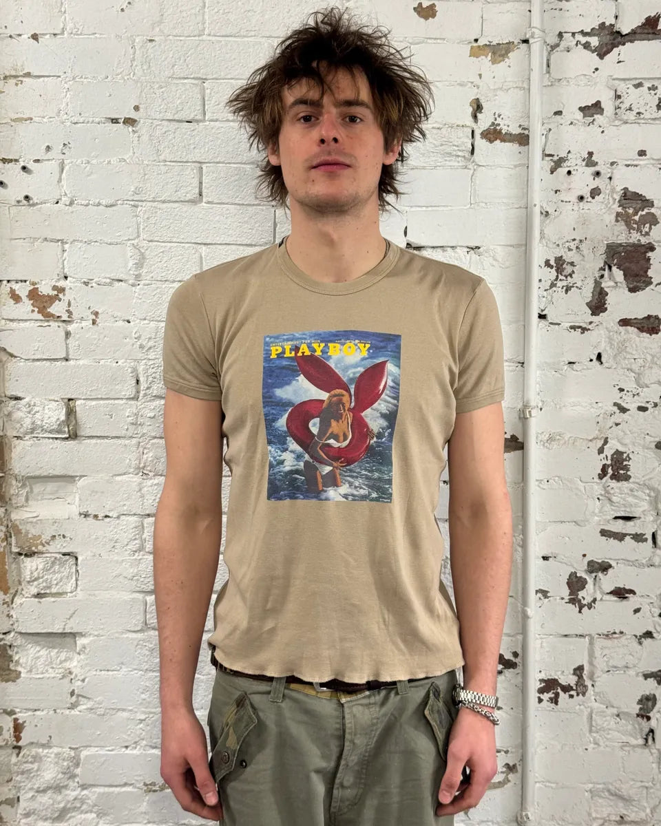 2000s Dolce & Gabbana Beige Playboy Graphic T-Shirt bKXgKYV 1