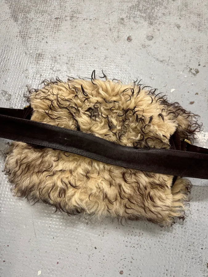 2000s Dolce & Gabbana Beige Shearling Fur Leather Waist Bag ajByChx 4