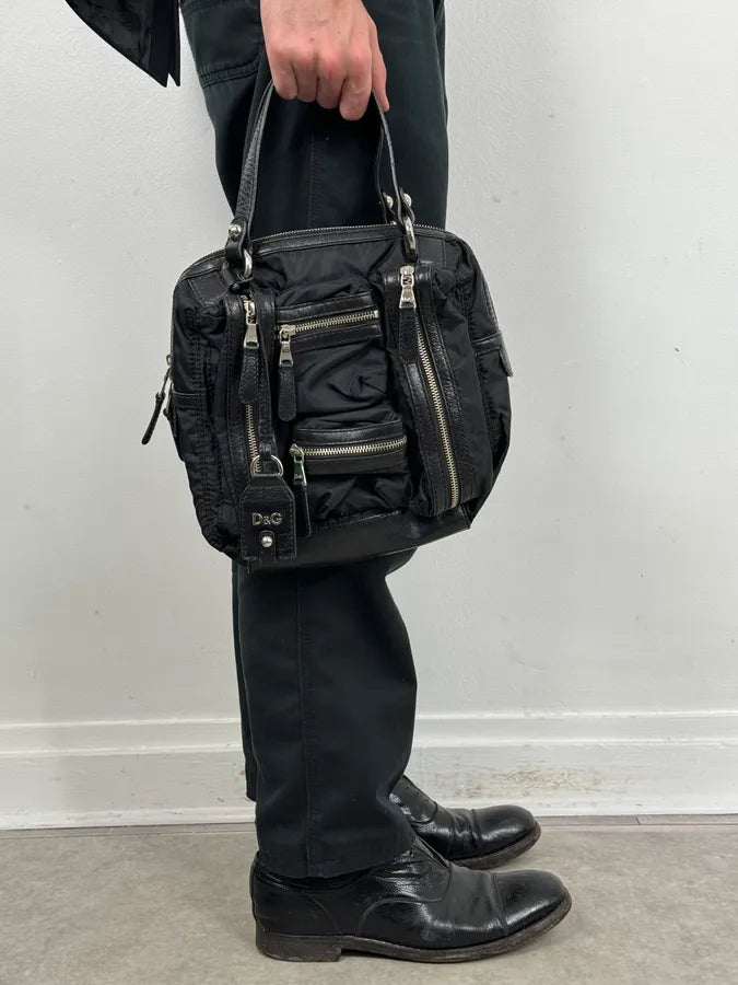 2000s Dolce & Gabbana Black Cargo Zip Handle Bag tGzkiNl 1