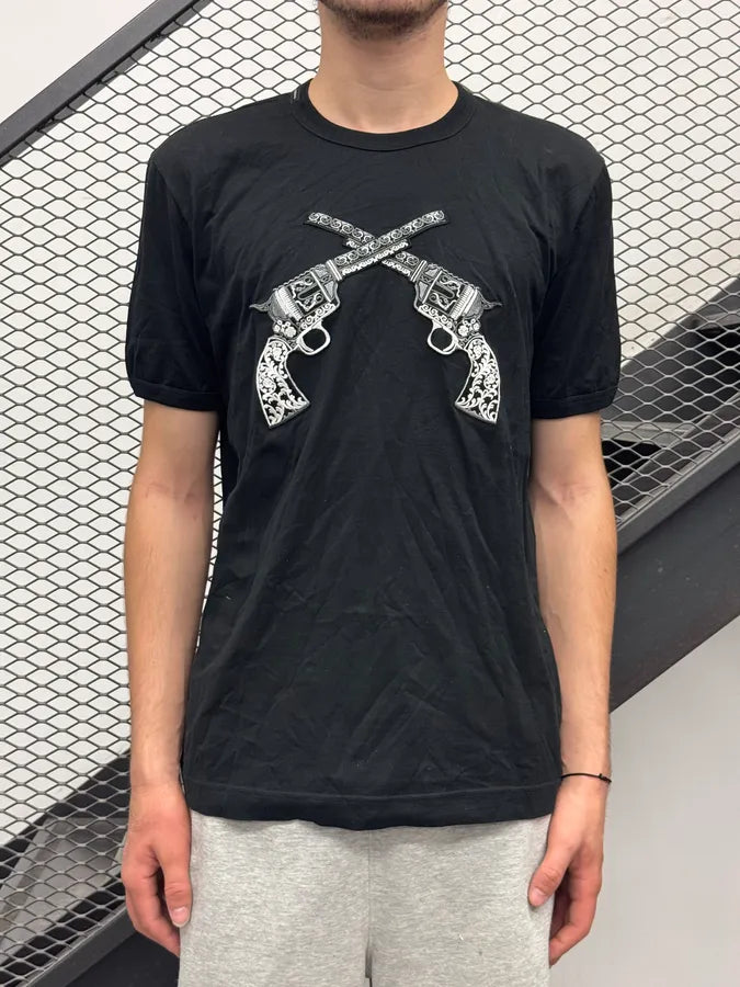 AW2016 Dolce & Gabbana Black Dual Guns T-Shirt KbDggTQ 1