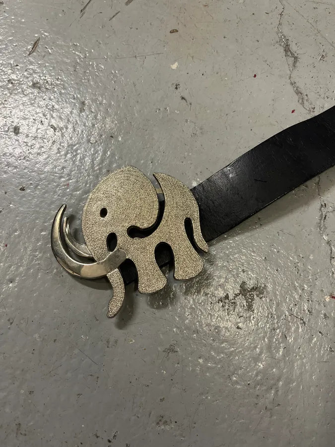 2000s Dolce & Gabbana Black Elephant Buckle Leather Belt tMVrXjL 4