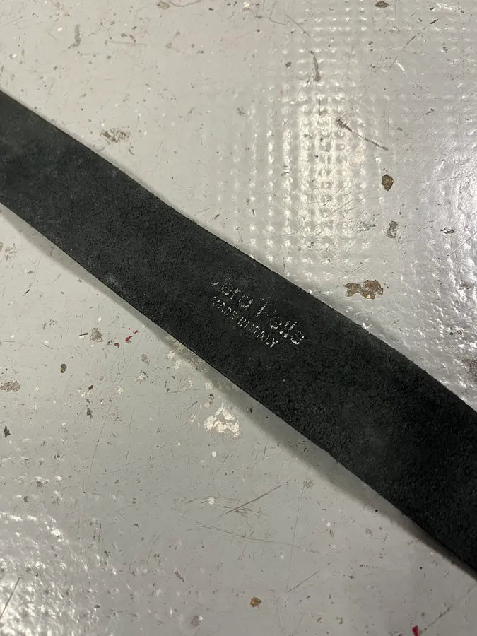 2000s Dolce & Gabbana Black Elephant Buckle Leather Belt tMVrXjL 8