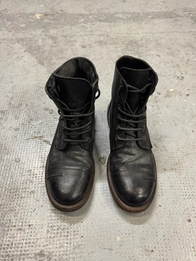 2000s Dolce & Gabbana Black Eroded Leather Boots kZvvccK 3