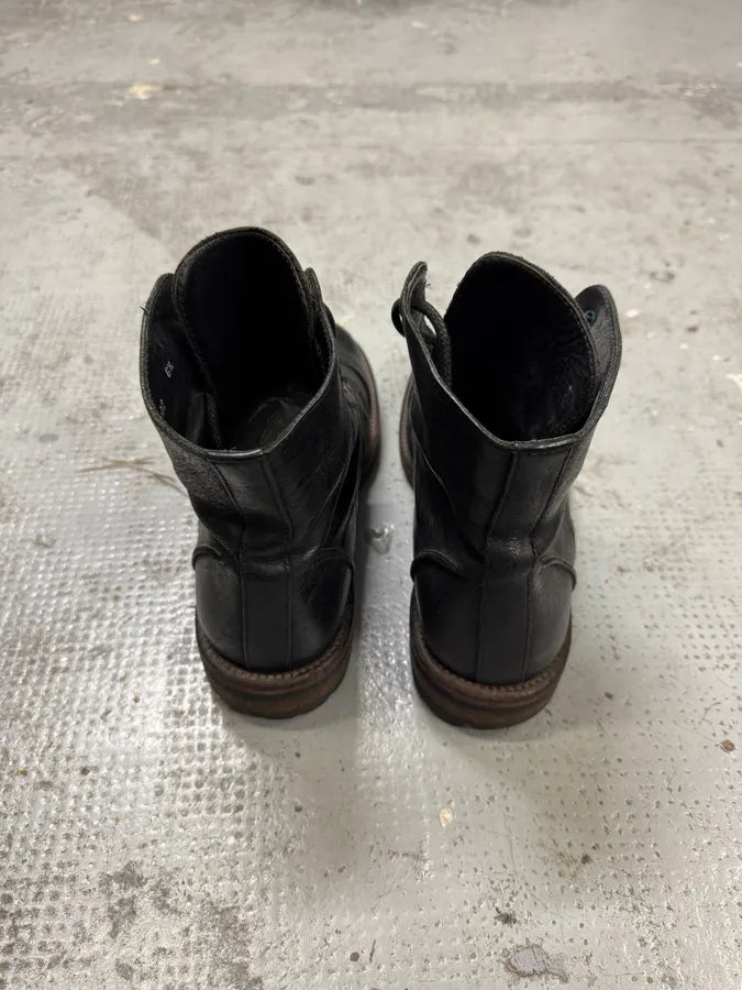2000s Dolce & Gabbana Black Eroded Leather Boots kZvvccK 4