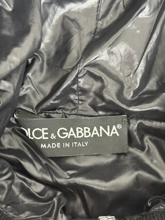 2000s Dolce & Gabbana Black Hooded Quilted Puffer Jacket KSyNjlv 10