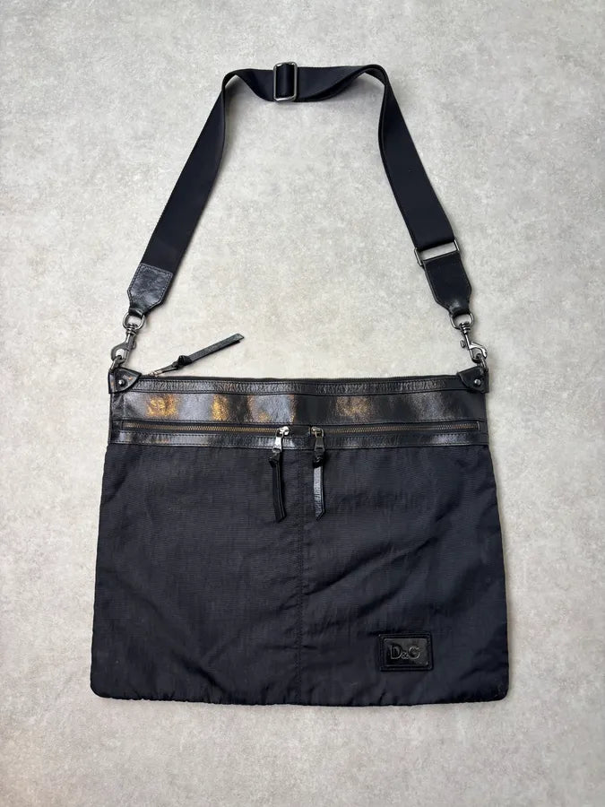 2000s Dolce & Gabbana Black Hybrid Leather Shoulder Bag vvDqrYZ 0