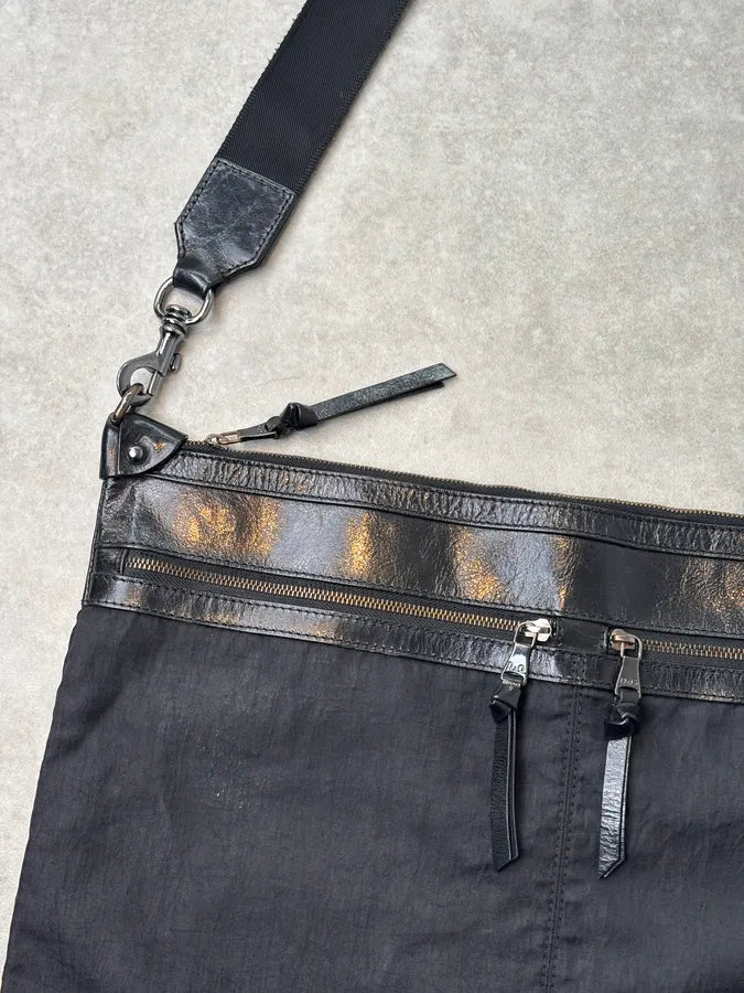 2000s Dolce & Gabbana Black Hybrid Leather Shoulder Bag vvDqrYZ 5