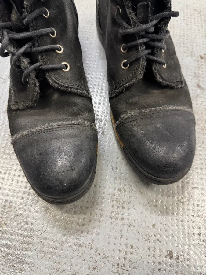 2000s Dolce & Gabbana Black Laced Leather Boots LenrAcv 3