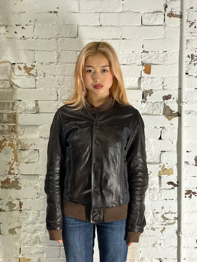 2010s Dolce & Gabbana Brown Leather Buttoned Bomber Jacket uTFQGJm 1