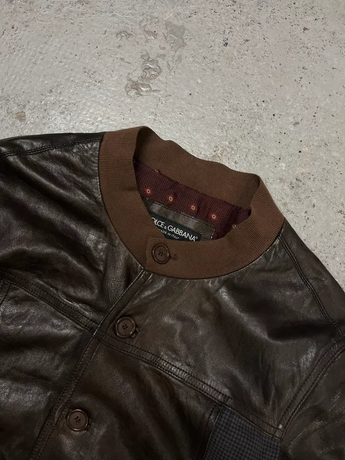 2010s Dolce & Gabbana Brown Leather Buttoned Bomber Jacket uTFQGJm 4
