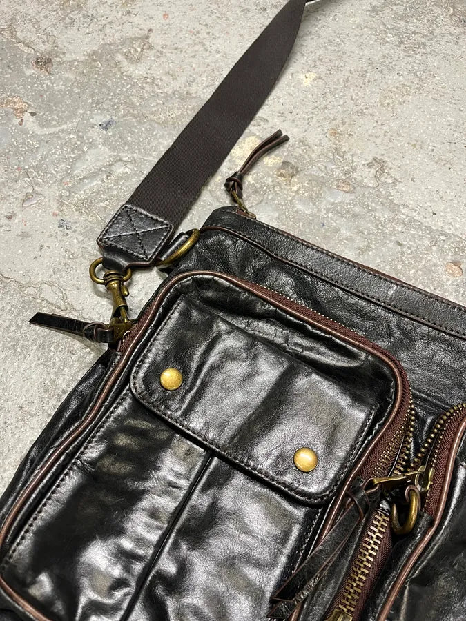 2000s Dolce & Gabbana Black Leather Cargo Shoulder Bag (OS) qsrFcBh 4