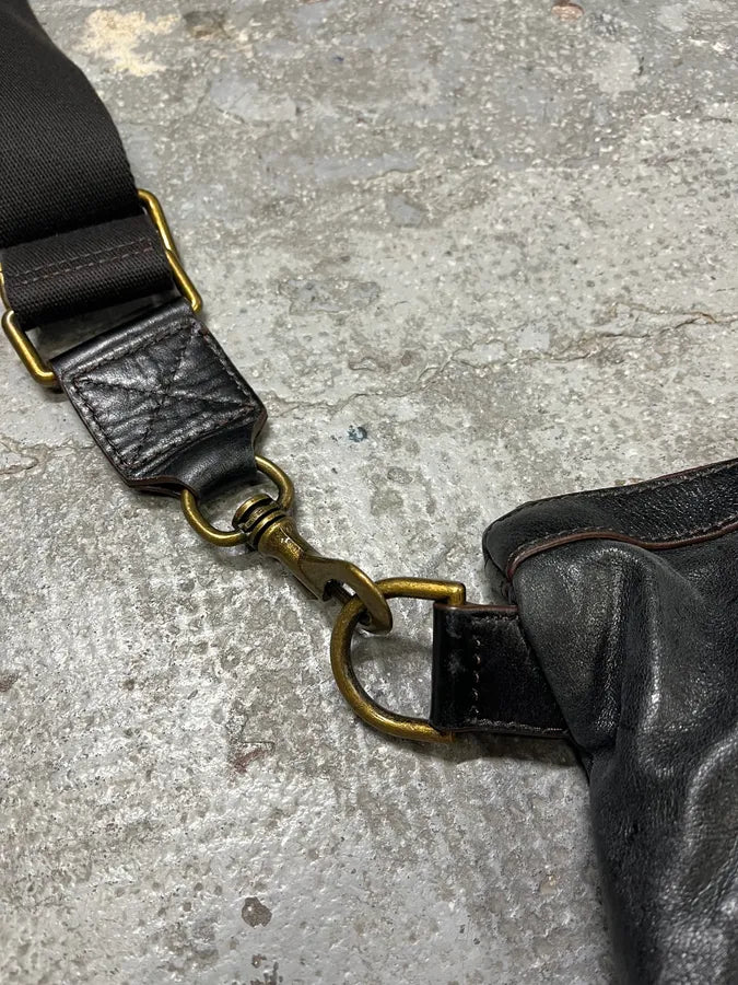 2000s Dolce & Gabbana Black Leather Cargo Shoulder Bag (OS) qsrFcBh 7