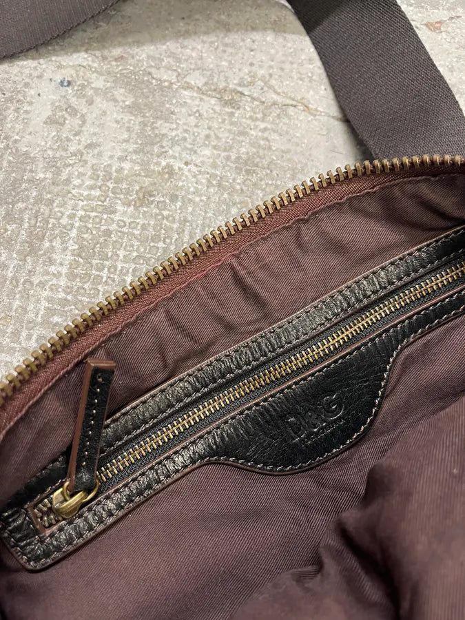 2000s Dolce & Gabbana Black Leather Cargo Shoulder Bag (OS) qsrFcBh 8