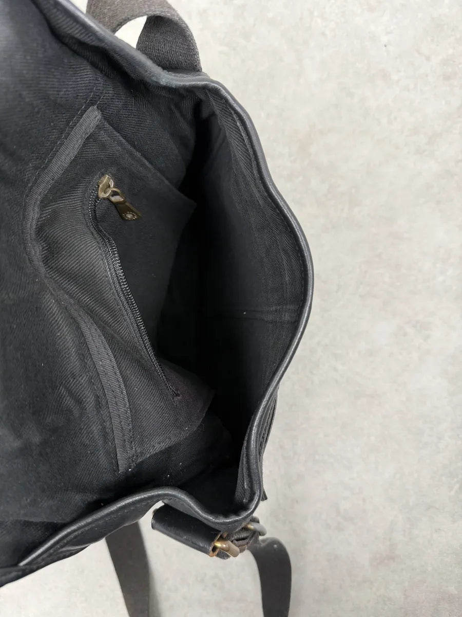 2000s Dolce & Gabbana Black Leather Shoulder Bag ghpRRpq 7