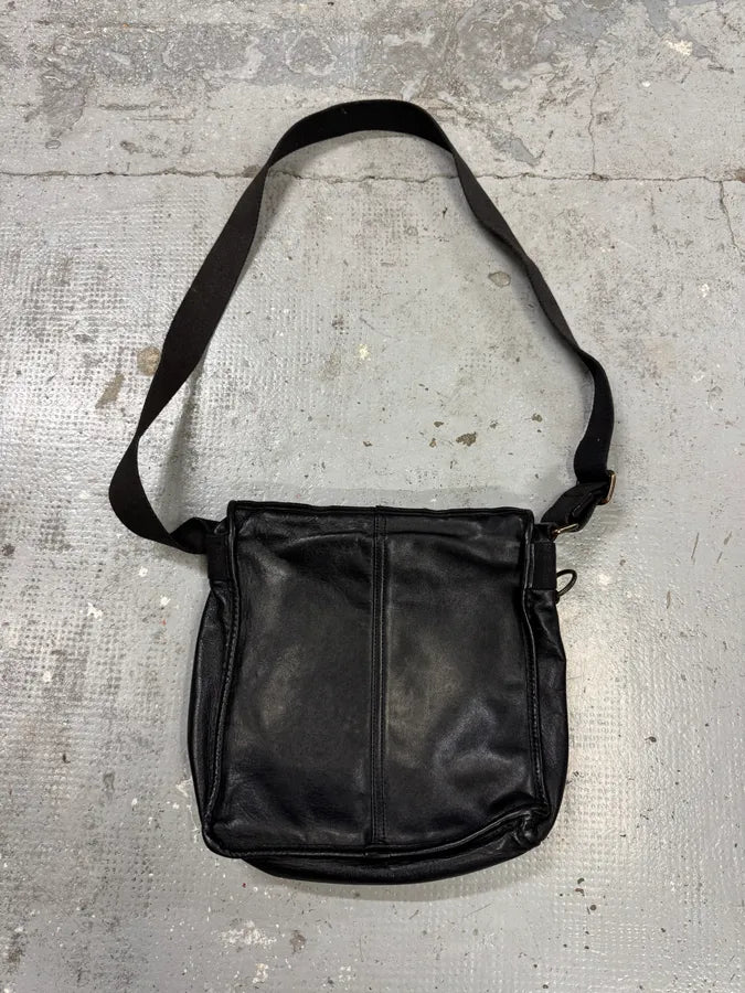 2000s Dolce & Gabbana Black Leather Shoulder Bag jjBqTnF 4