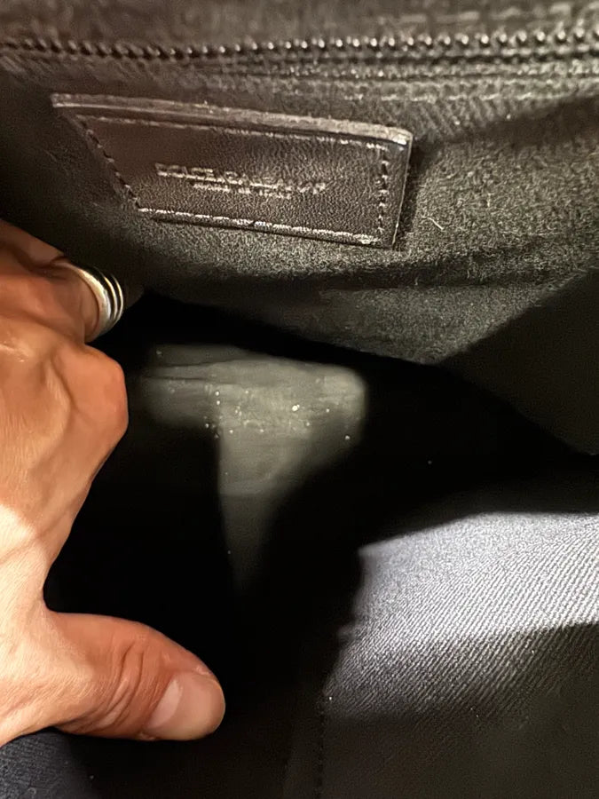 2000s Dolce & Gabbana Black Leather Shoulder Bag rYJhmOt 9