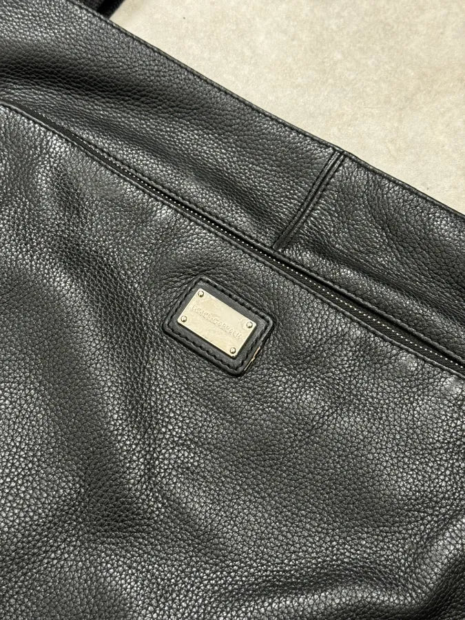 2000s Dolce & Gabbana Black Leather Shoulder Bag YvWeRVL 4