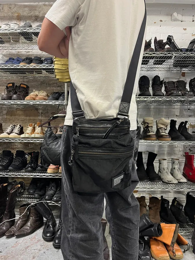 2000s Dolce & Gabbana Black Nylon Cargo Shoulder Bag (OS) uhNHtdm 1