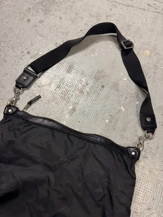 2000s Dolce & Gabbana Black Nylon Cargo Shoulder Bag qSzGgfa 5