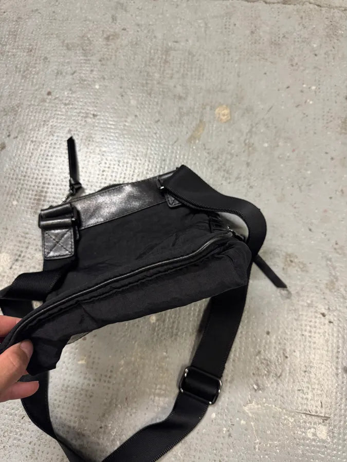 2000s Dolce & Gabbana Black Nylon Cargo Shoulder Bag ZtGMfnP 9