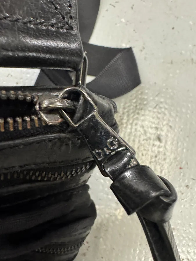 2000s Dolce & Gabbana Black Nylon Cargo Shouldert Bag FIzSPSK 5