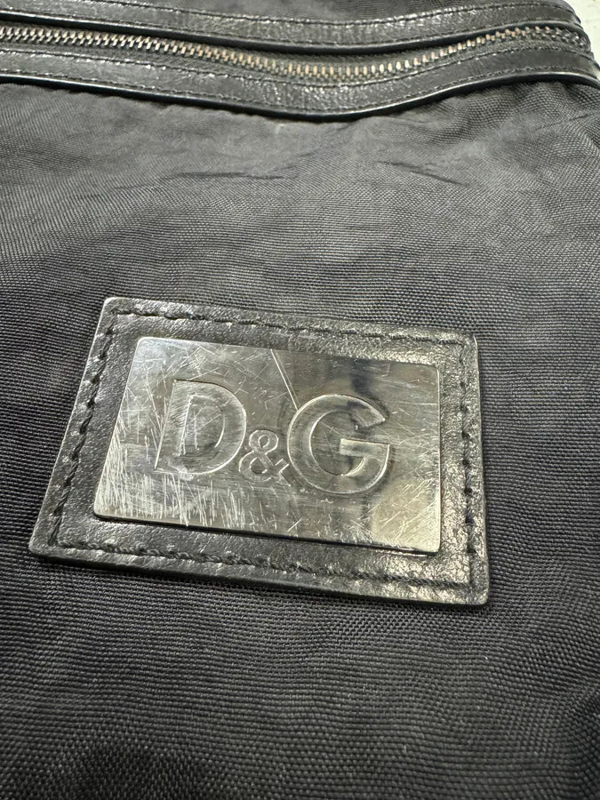 2000s Dolce & Gabbana Black Nylon Cargo Shouldert Bag FIzSPSK 6