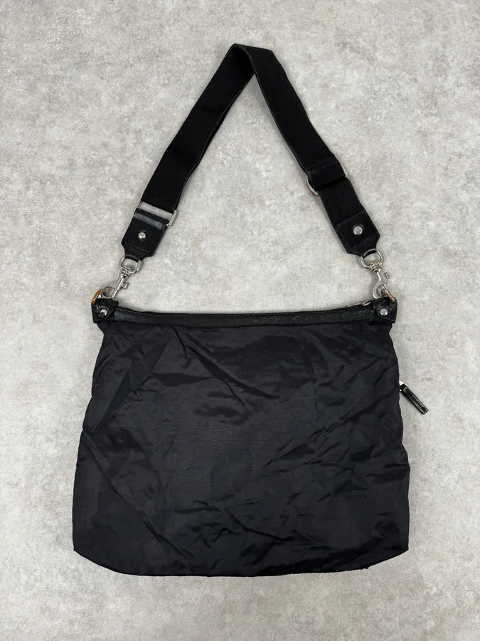 2000s Dolce & Gabbana Black Multi-Pocket Nylon Crossbody Bag ADDOTrL 3