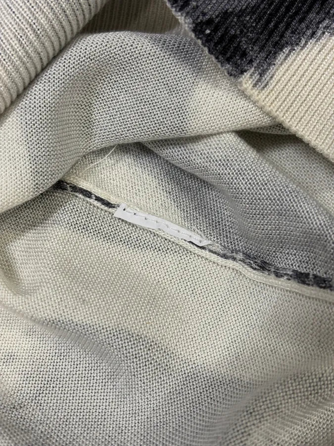 2000s Dolce & Gabbana Black Paint Tank Top White Sweater dPXIGKL 7