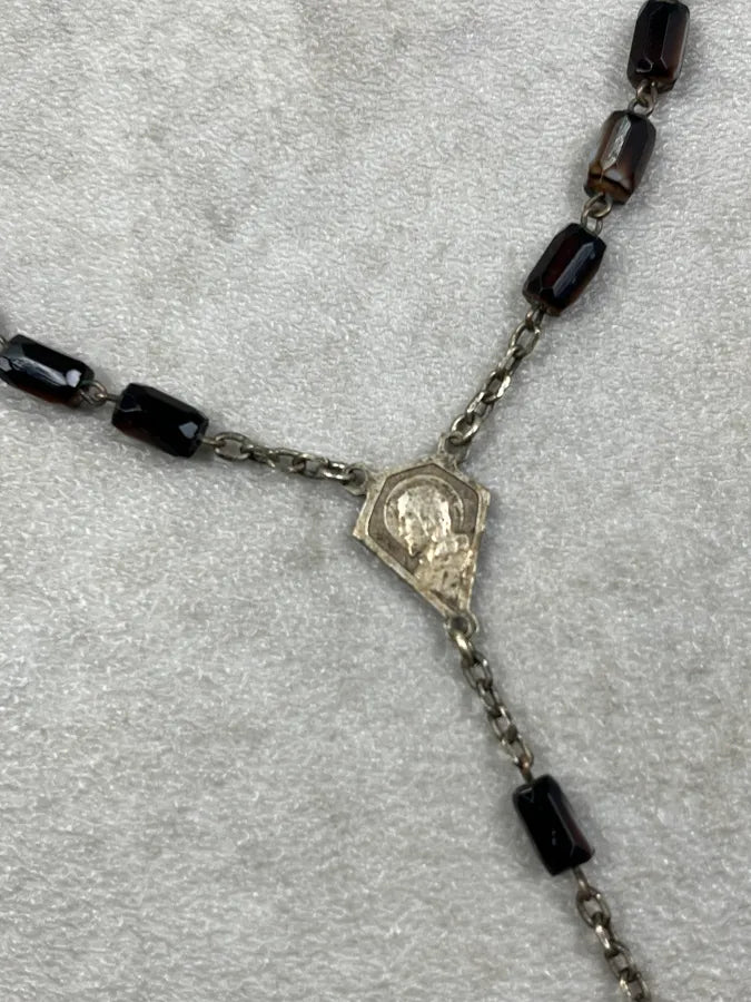 2000s Vintage Black Pearl Golden Rosary Cross Necklace IAGUvkf 4