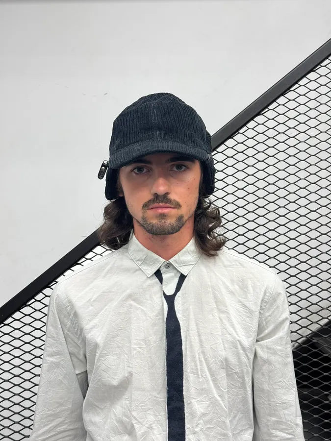 SS2006 Dolce & Gabbana Black Removable Hear Patch Corduroy Cap VLLgNTc 3