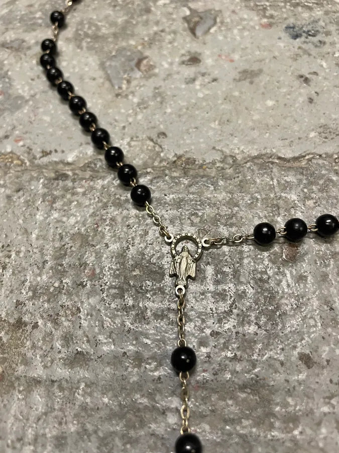 2000s Dolce & Gabbana Black Rosary Necklace (OS) 4
