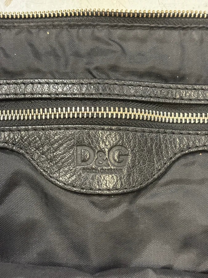 2000s Dolce & Gabbana Black Utility Shoulder Bag ybKCvls 6