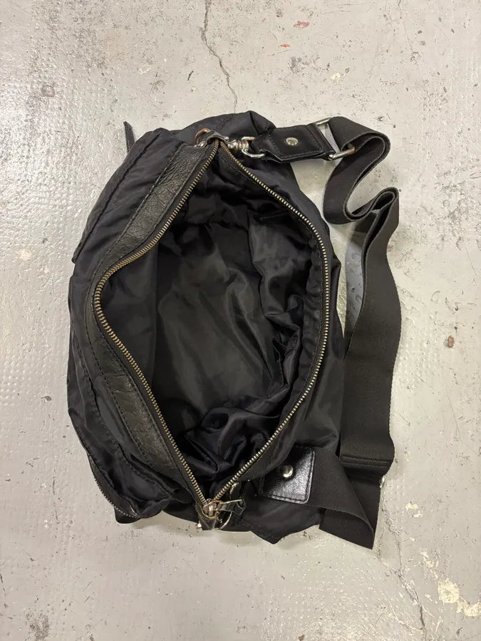 2000s Dolce & Gabbana Black Utility Shoulder Bag ybKCvls 4