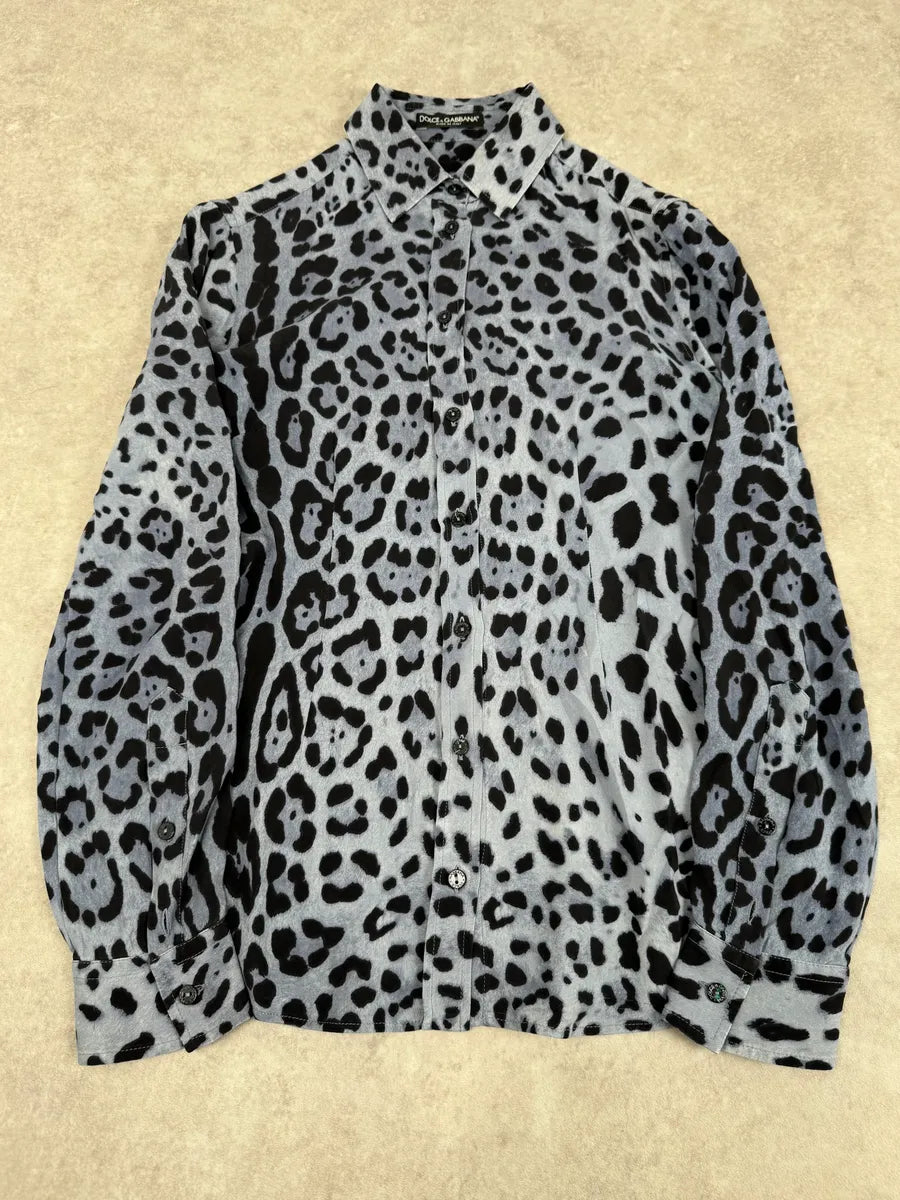 2000s Dolce & Gabbana Blue & Black Leopard Silk Shirt IOOSlta 1