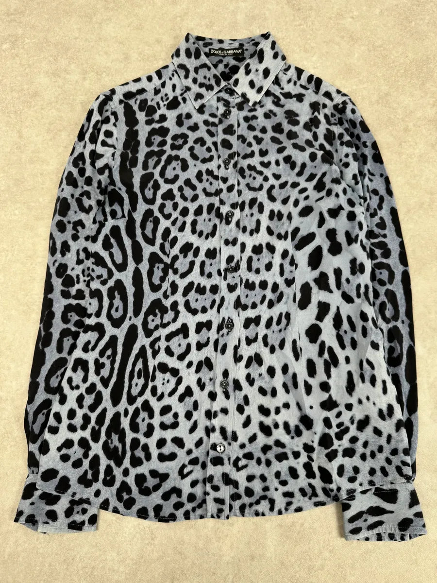 2000s Dolce & Gabbana Blue & Black Leopard Silk Shirt IOOSlta 3