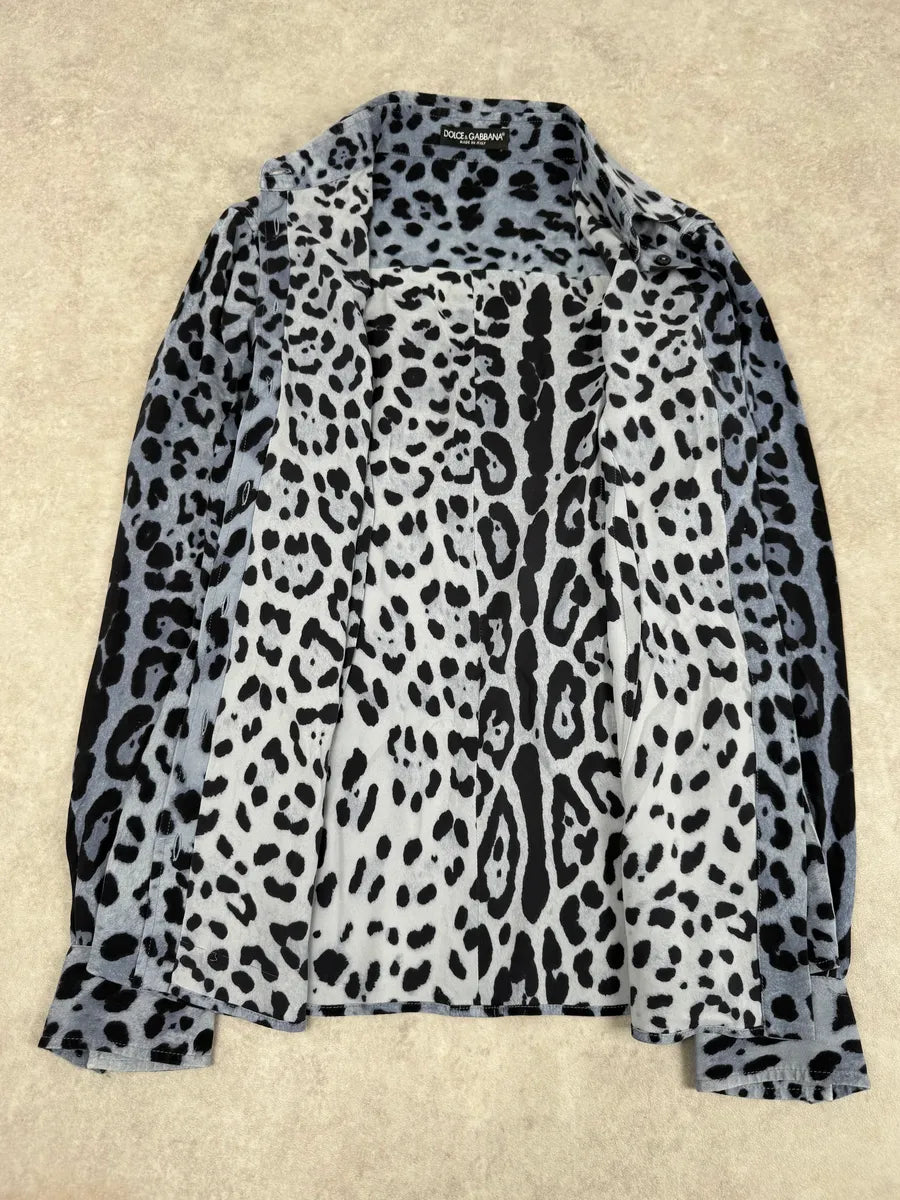 2000s Dolce & Gabbana Blue & Black Leopard Silk Shirt IOOSlta 7