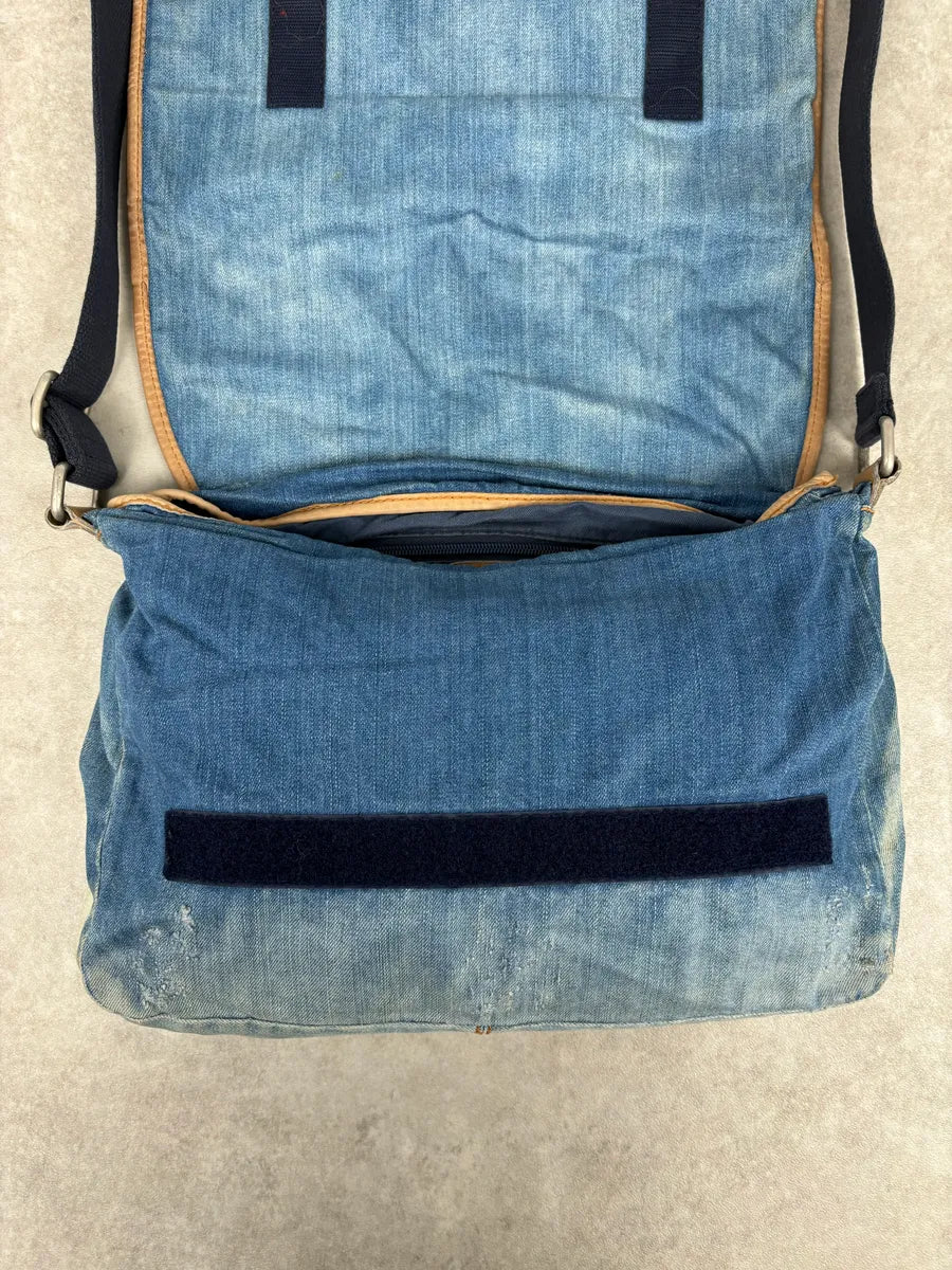 2000s Dolce & Gabbana Blue Denim Extreme Shoulder Bag quxLqBw 6