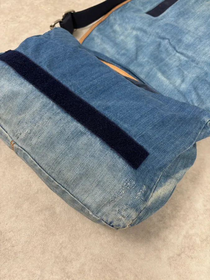 2000s Dolce & Gabbana Blue Denim Extreme Shoulder Bag quxLqBw 7