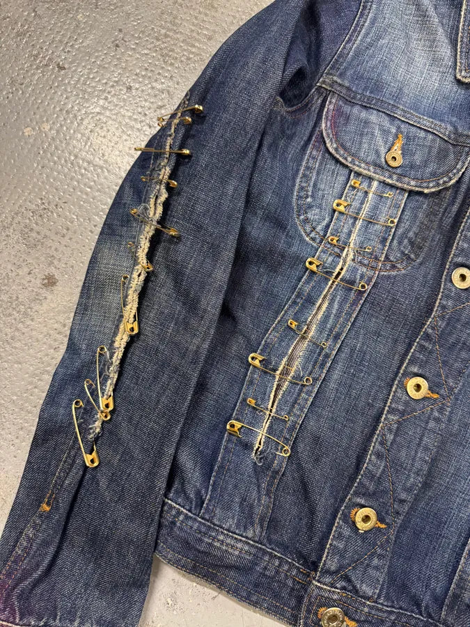 2000s Dolce & Gabbana Blue Denim Golden Safety Pin Distressed Jacket ekpcDpZ 4