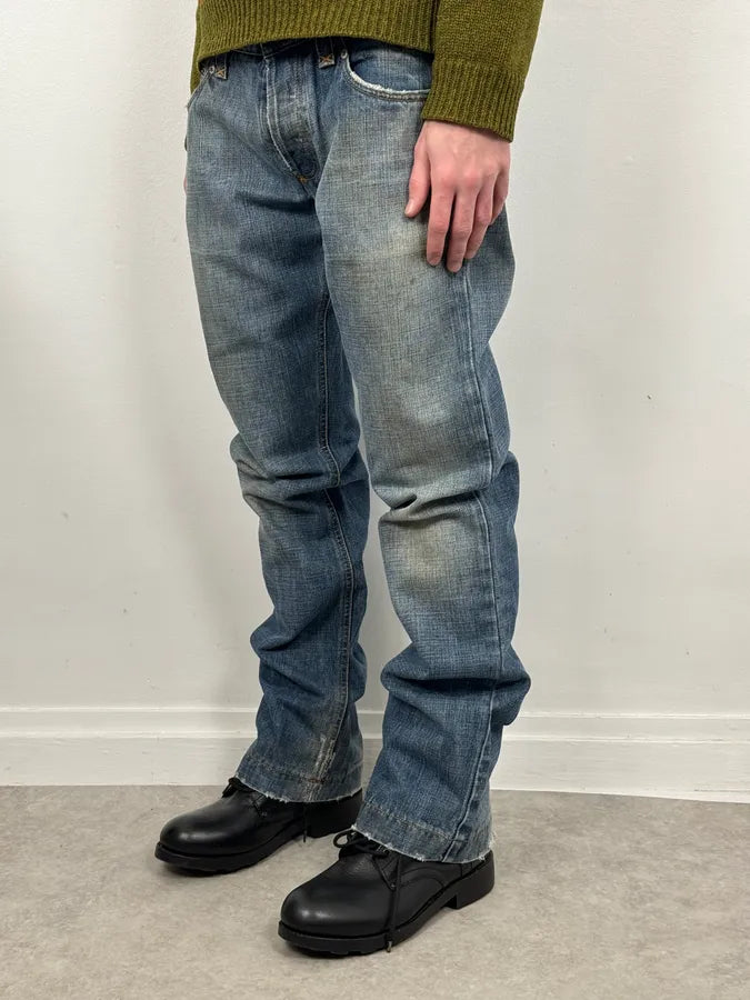 AW2005 Dolce & Gabbana Blue Faded Denim Jeans iPNZIUO 1